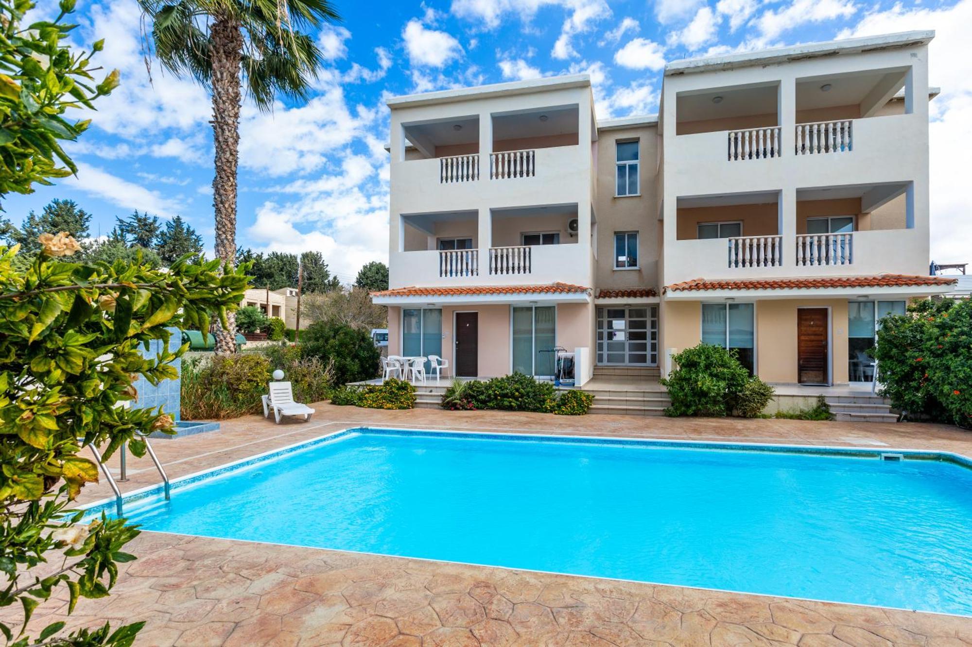 Beautiful 2 Bed Apartment In Paphos Cyprus Exteriér fotografie