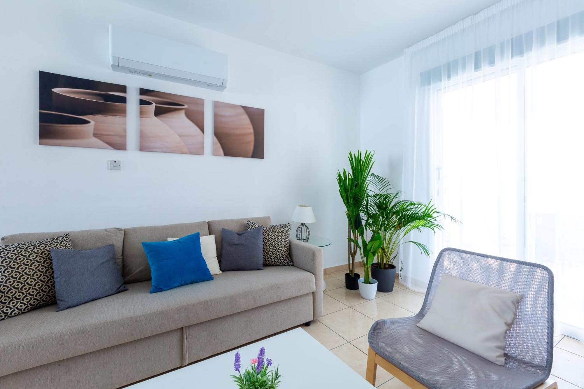 Beautiful 2 Bed Apartment In Paphos Cyprus Exteriér fotografie