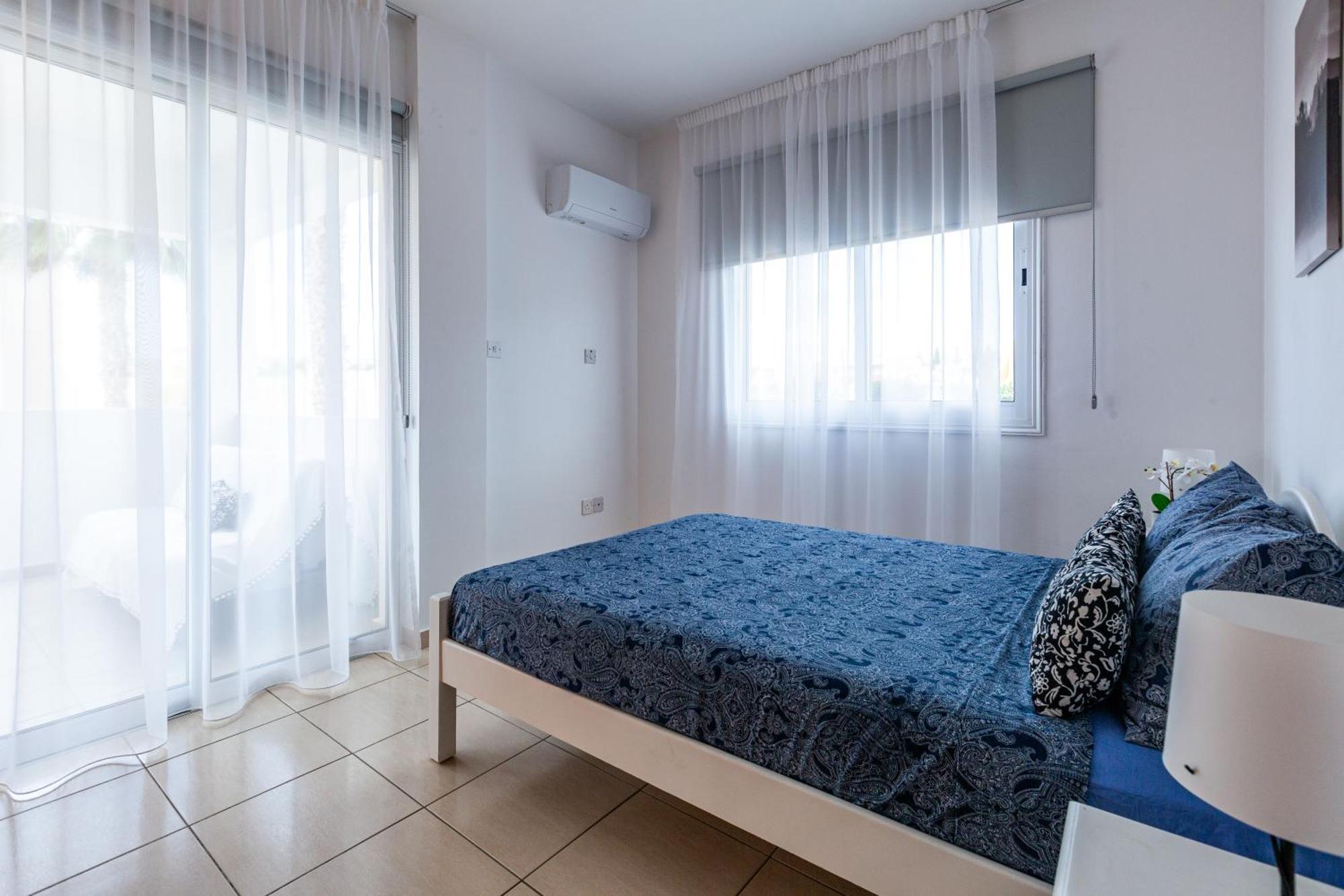 Beautiful 2 Bed Apartment In Paphos Cyprus Exteriér fotografie